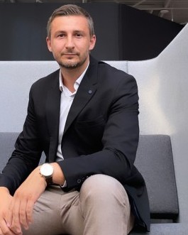 ARMIN HUREMOVIĆ